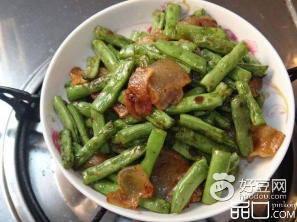 腊肉炒钥匙豆