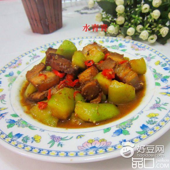 丝瓜丁炒腊肉