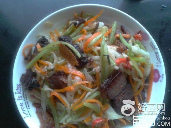 红薯梗炒腊肉