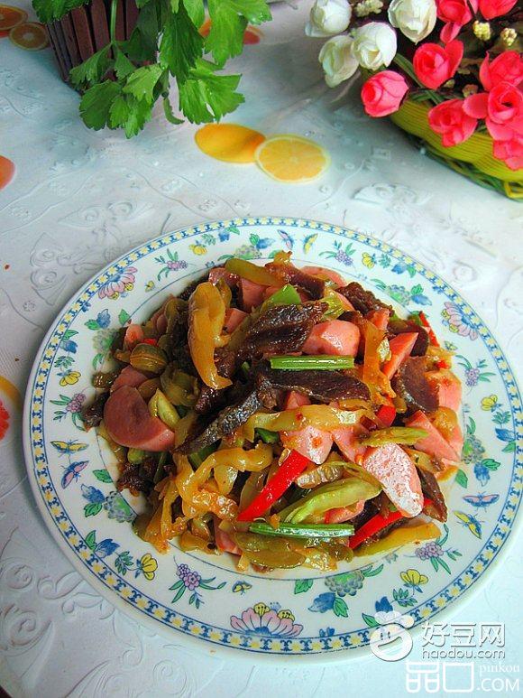 腊肉火腿炒榨菜