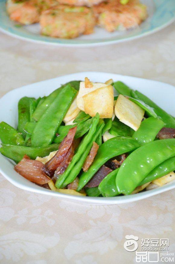 腊肉炒双豆