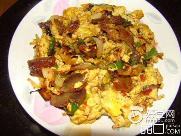 腊肉爆炒鸡蛋