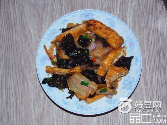 腊肉黑木耳