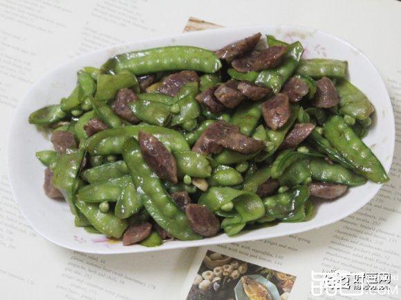 胡兰豆炒腊肠