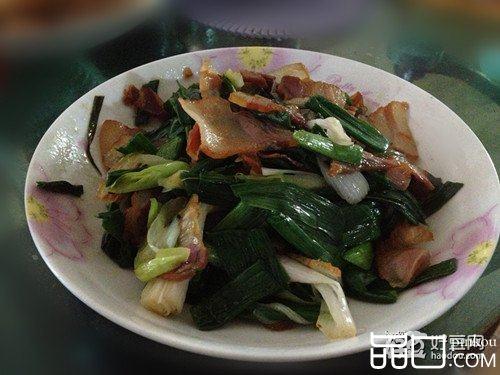 腊肉炒大蒜