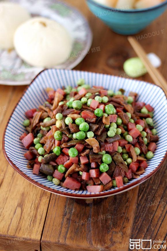 萝卜干青豆炒火腿