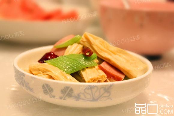 火腿腐竹炒丝瓜