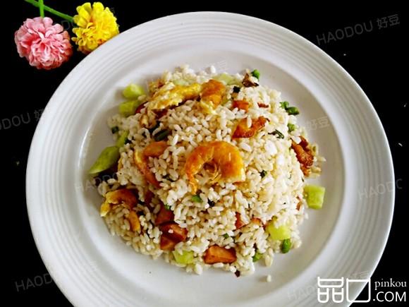 鲜虾蛋炒饭