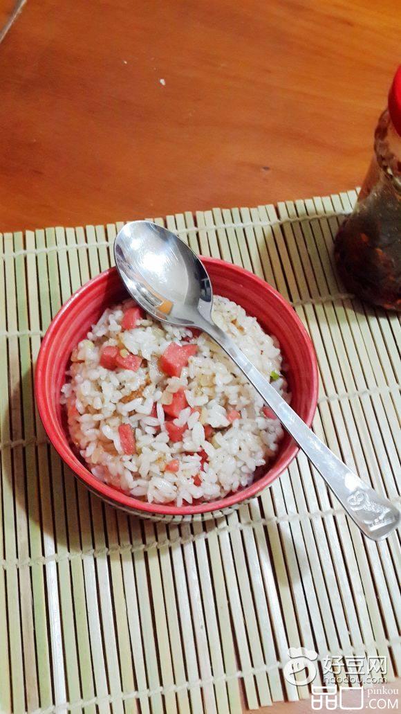 火腿海鲜炒饭