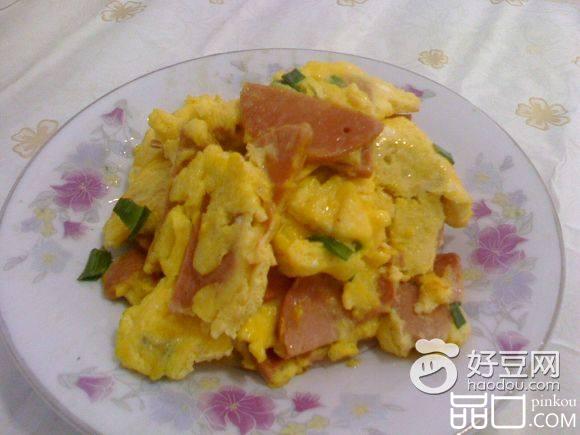 火腿煎滑蛋