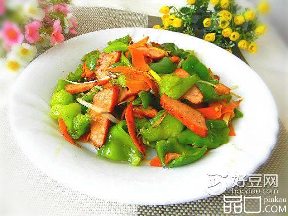 火腿炒青椒