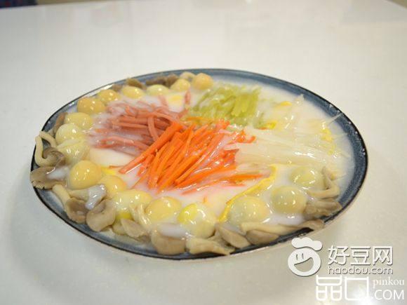 椰汁浇丝蛋