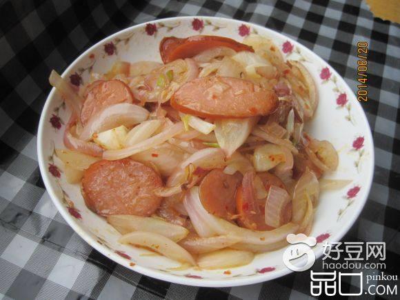 洋葱炒火腿片