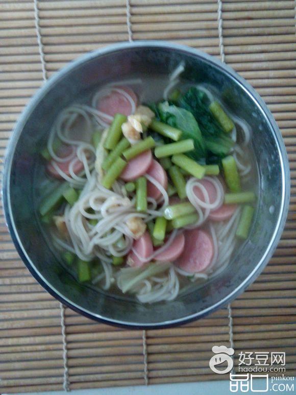 火腿鸡蛋青菜面