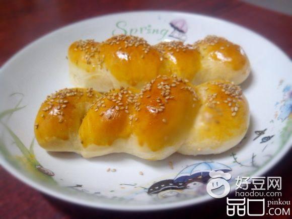 热狗芝麻面包卷