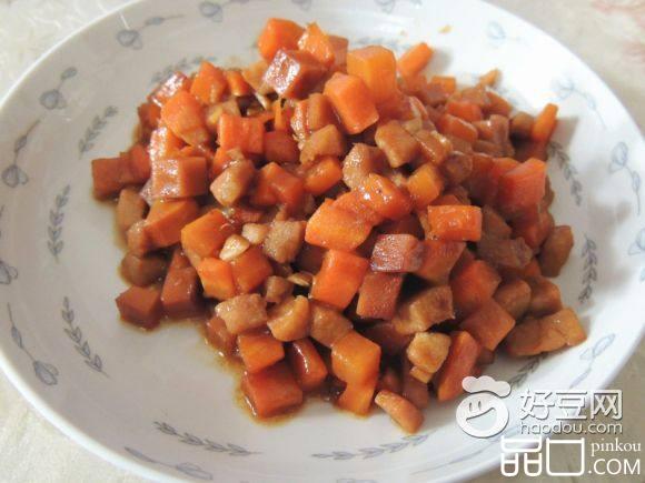 胡萝卜火腿肉丁