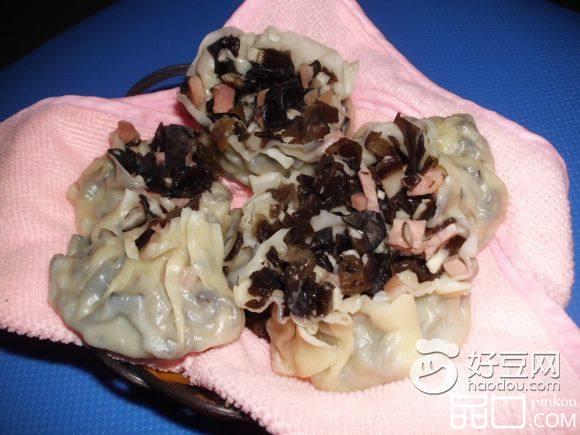 火腿木耳香菇烧卖
