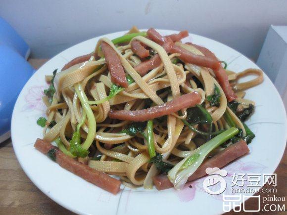 火腿炒千张