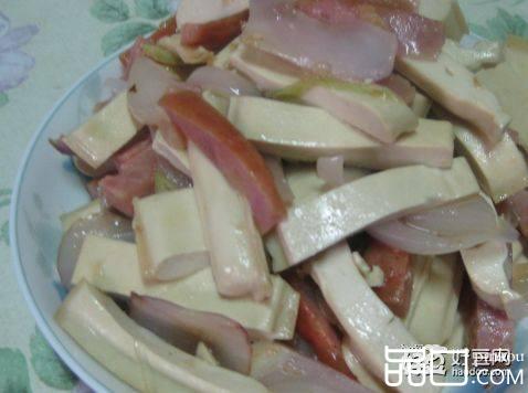 鲜豆干火腿炒洋葱片