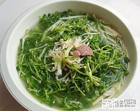 翡翠笋片香菇汤