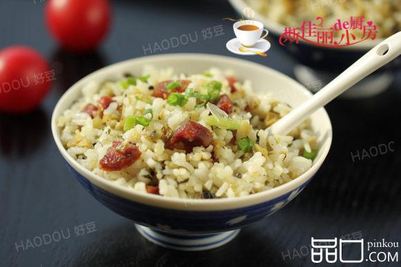雪菜香肠炒米饭