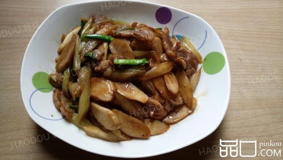 菜梗杏鲍菇炒香肠