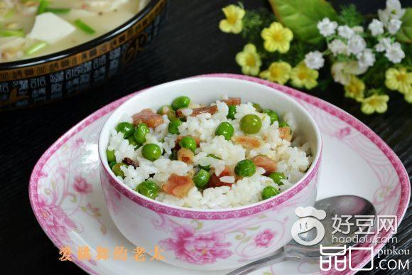 香肠豌豆焖饭