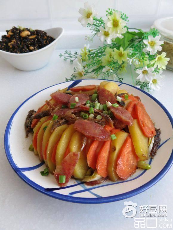 香肠土豆胡萝卜片