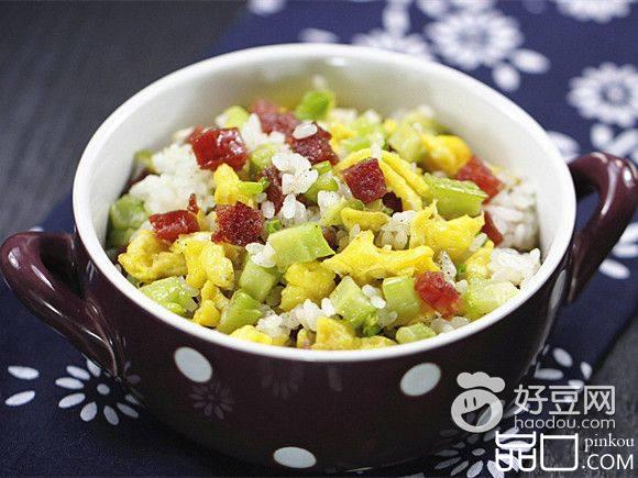 苦瓜香肠炒饭