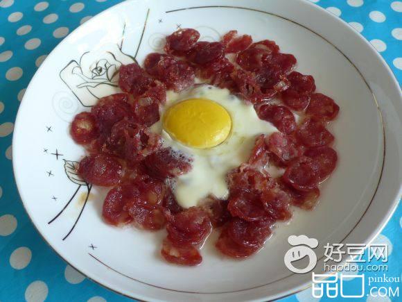 香肠蒸蛋