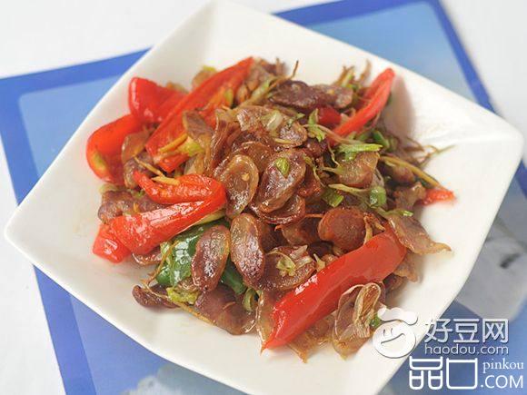 彩椒炒广式香肠