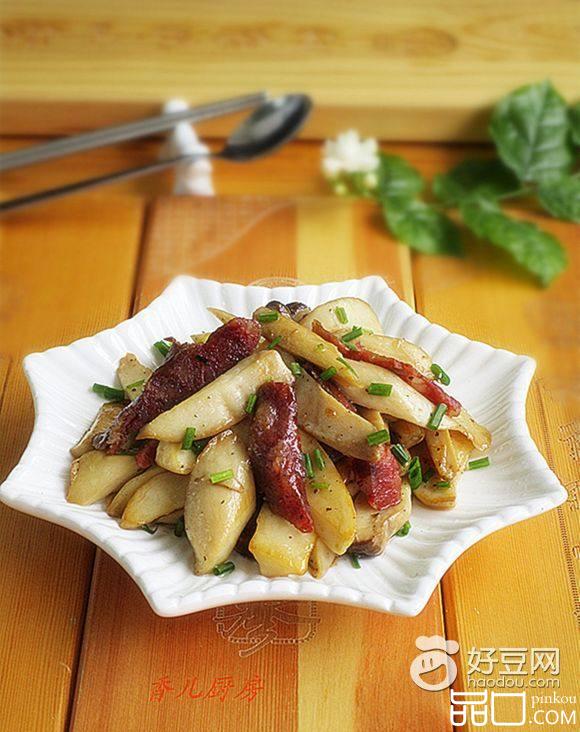杏鲍菇炒香肠