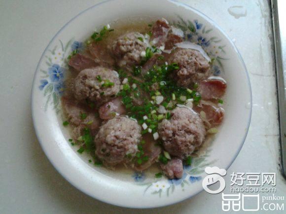 肉圆蒸香肠