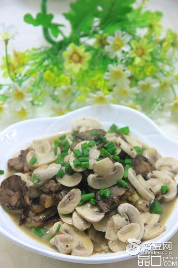 香肠炒口蘑