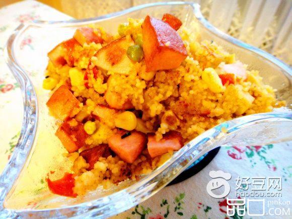 香肠炒小米饭