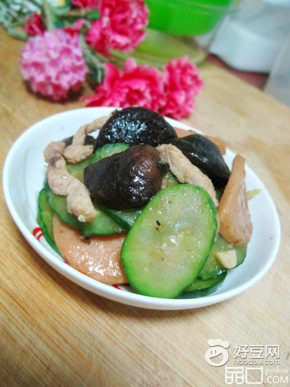 香菇肉丝黄瓜片