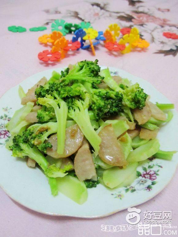 蒜香西兰花炒香肠