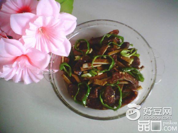 豆干炒香肠
