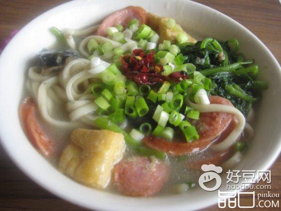 皮蛋香肠面
