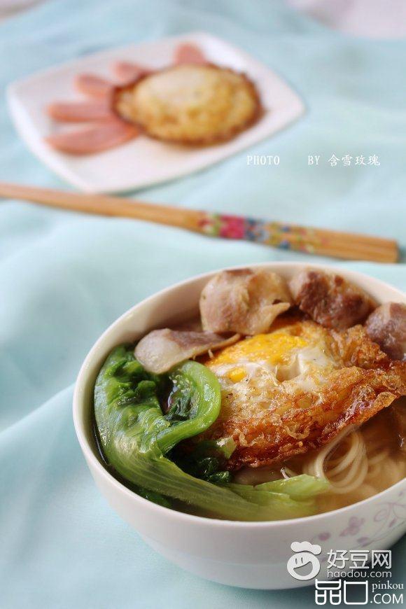 生菜腊肠面