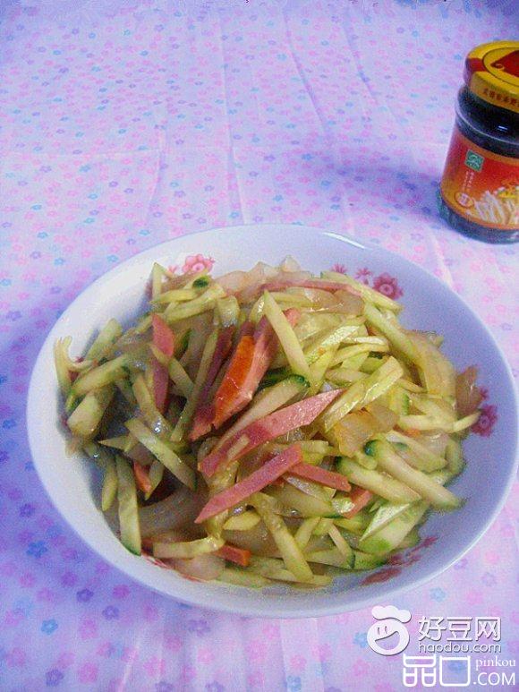 香肠大皮拌黄瓜