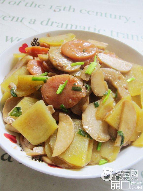 土豆杏鲍菇炒香肠