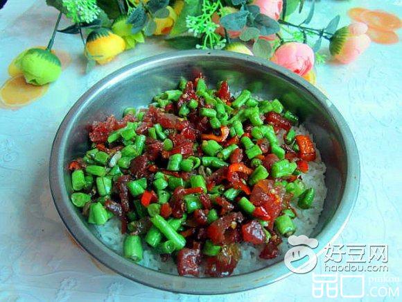 香肠快餐饭