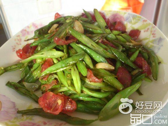 豆角炒香肠