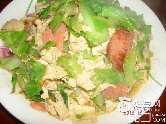 香肠炒甘蓝干豆腐