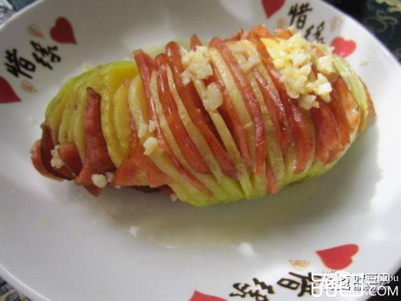 土豆烤香肠