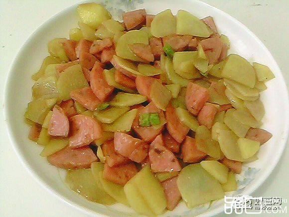 土豆炒香肠