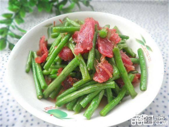 长豆角炒香肠