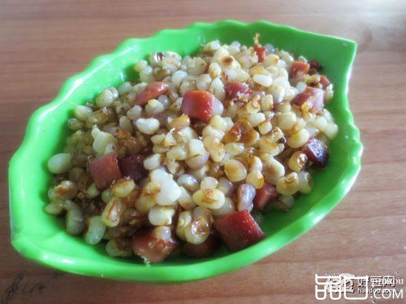 香肠玉米粒