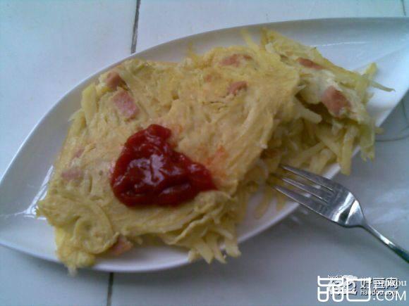 土豆丝香肠鸡蛋饼
